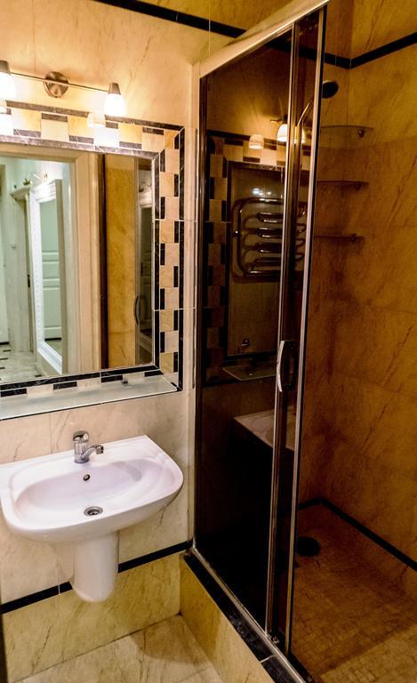 Apartment On Hutsulska 24H Electric Λβιβ Εξωτερικό φωτογραφία