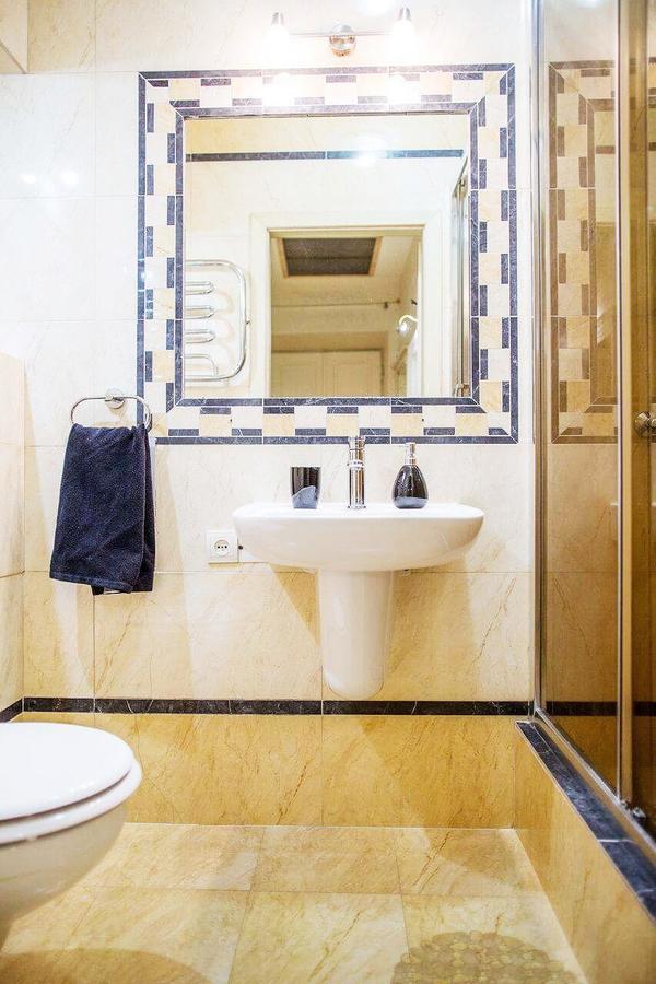 Apartment On Hutsulska 24H Electric Λβιβ Εξωτερικό φωτογραφία