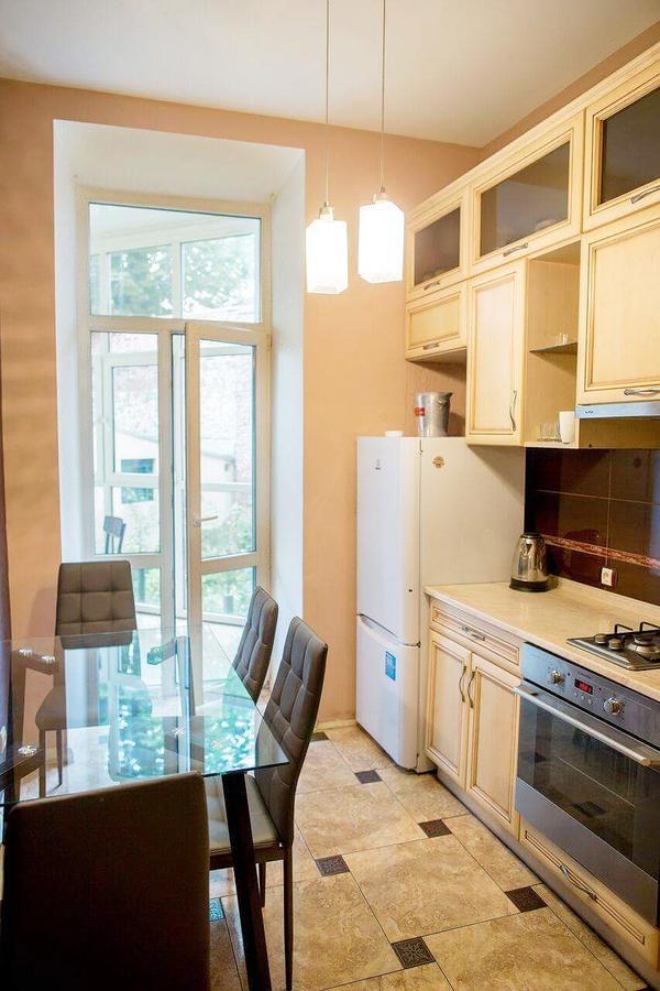 Apartment On Hutsulska 24H Electric Λβιβ Εξωτερικό φωτογραφία
